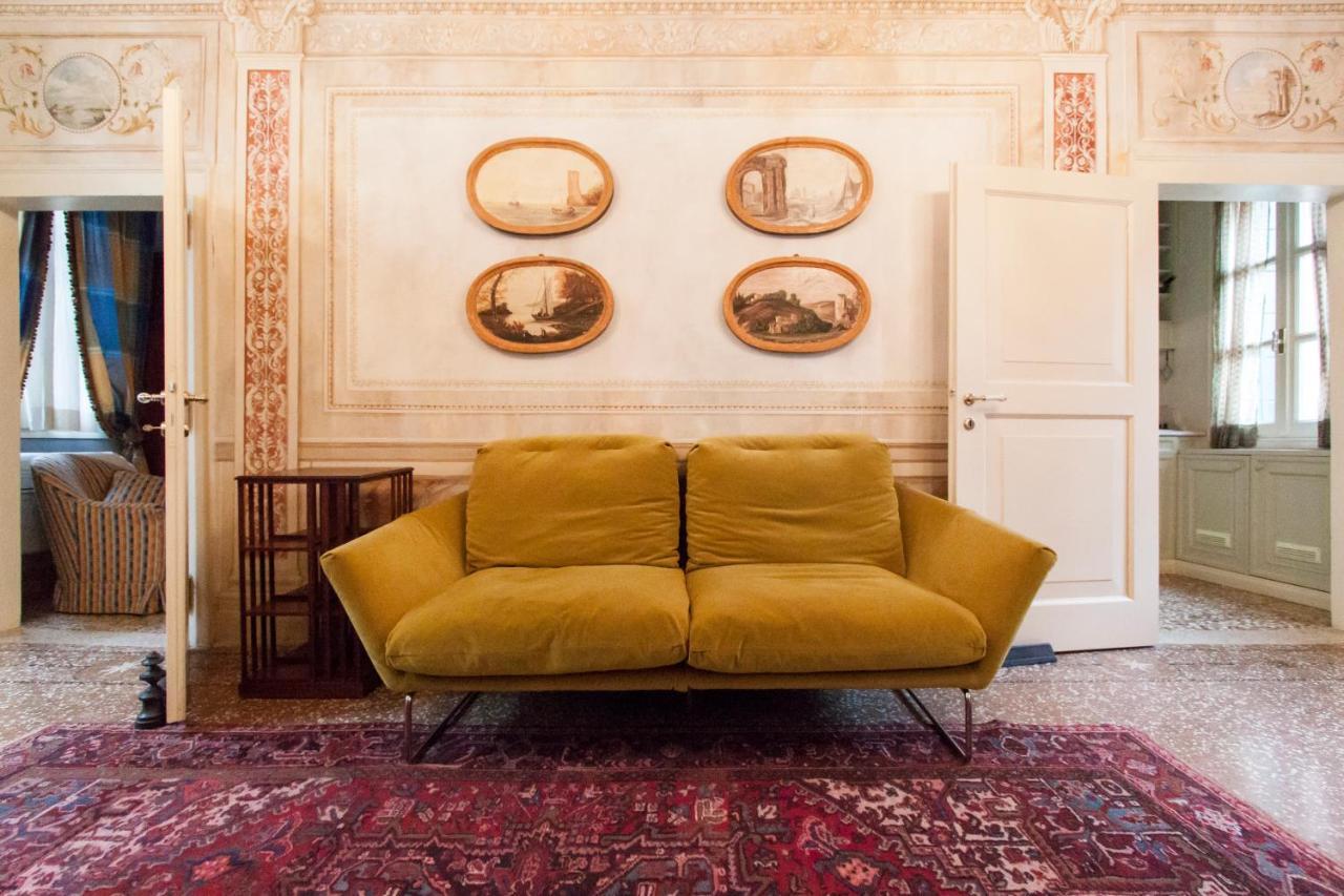 Explore Venice From A Sophisticated Hideaway In San Polo Eksteriør billede