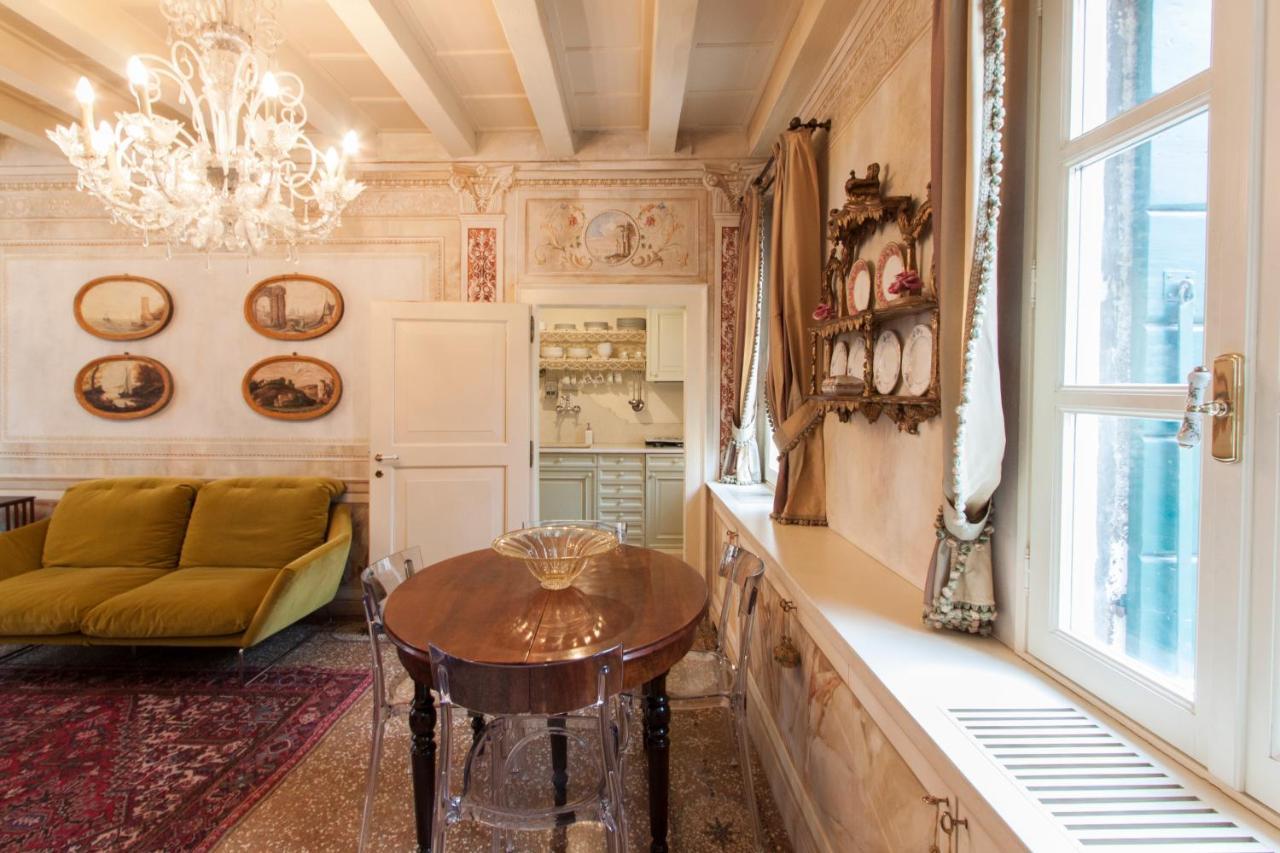 Explore Venice From A Sophisticated Hideaway In San Polo Eksteriør billede